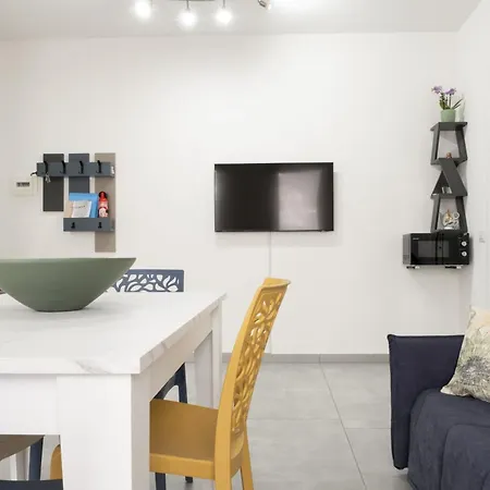 Apartment Clalia Luino